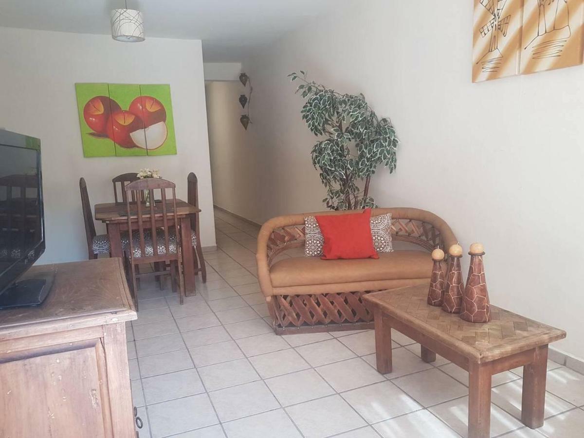 Hotel Y Suites Los Alcatraces Λεόν Εξωτερικό φωτογραφία