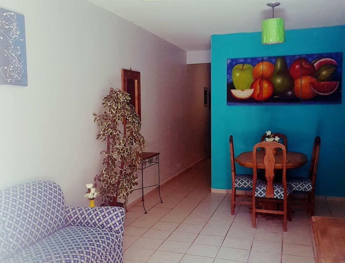 Hotel Y Suites Los Alcatraces Λεόν Εξωτερικό φωτογραφία